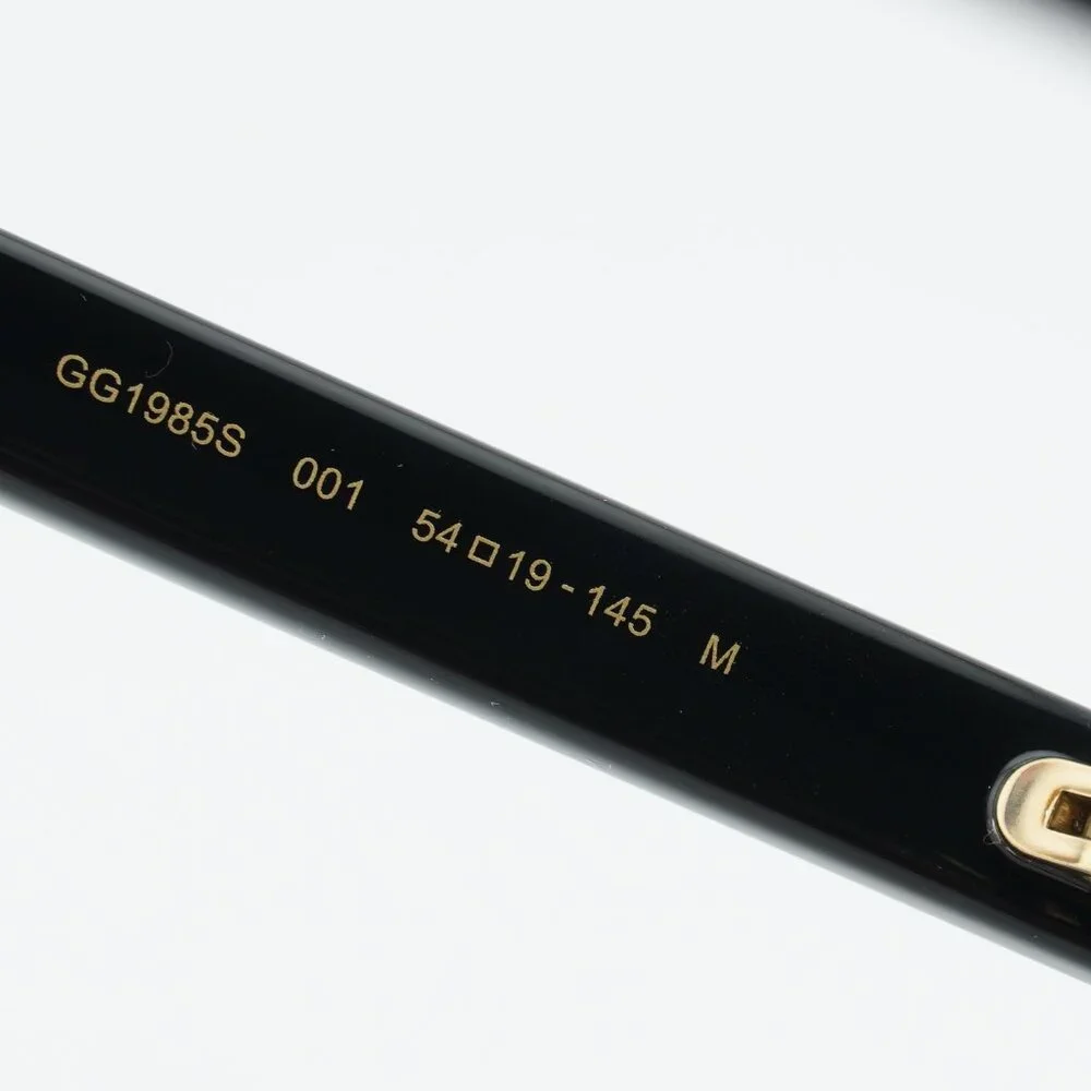 Gucci GG1985S 001 Sunglasses Black Square Frame, Grey Lenses